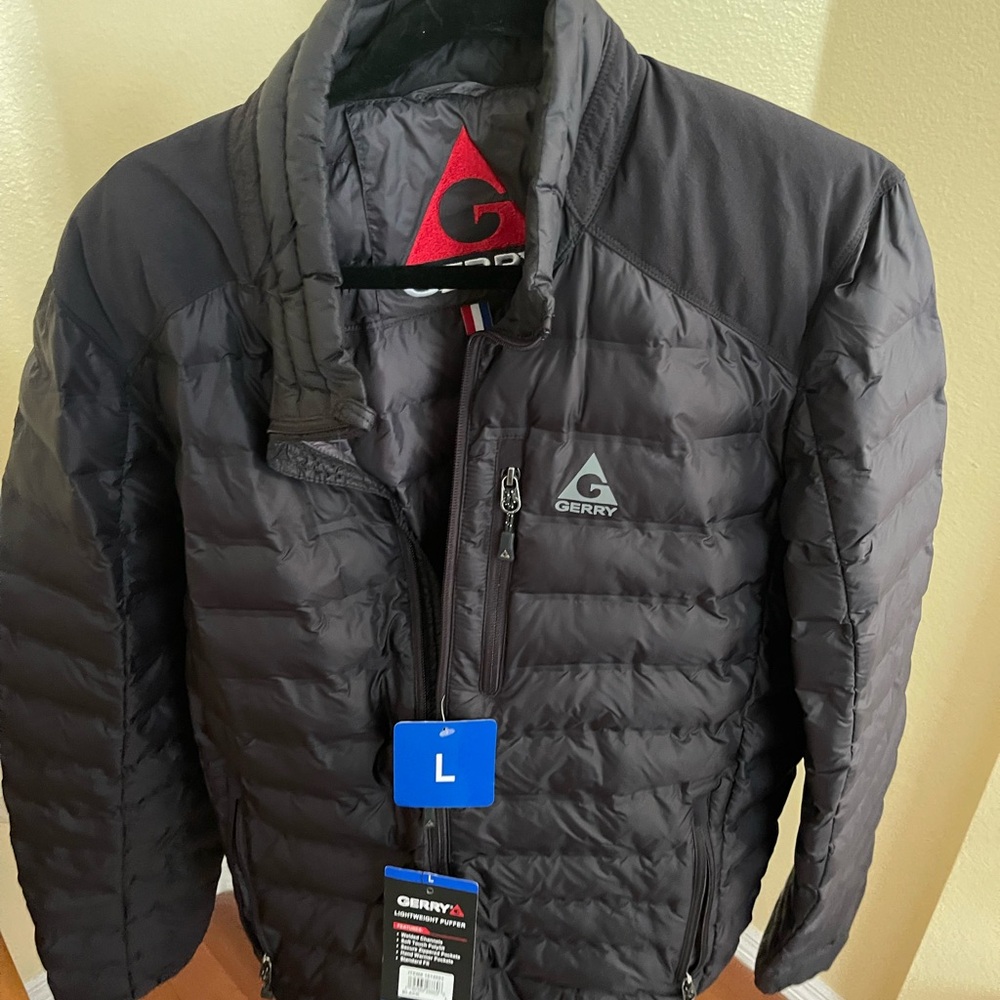 Brand new lightweight Gerry insulated jacket